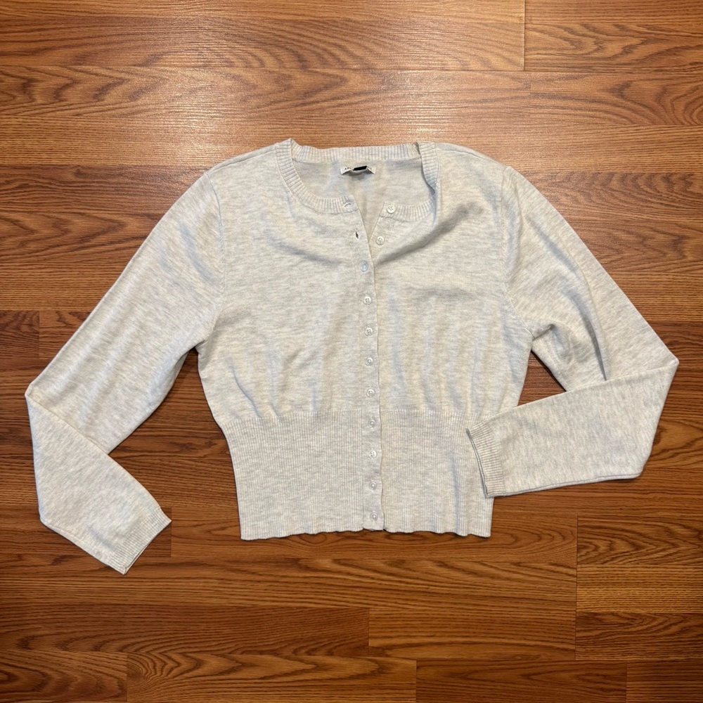 American Eagle Light Gray Button-Front Cardigan - image 1